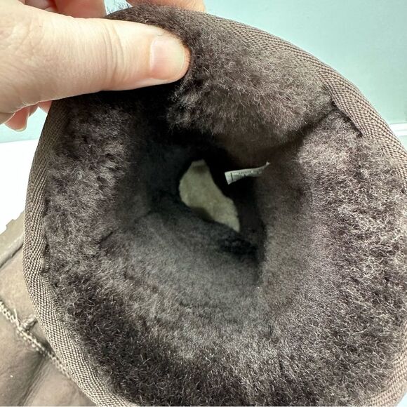 Ugg classic tall chocolate brown suede sheepskin wool boots women’s 7 - Picture 7 of 13